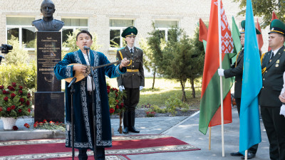 Беларусь елінде павлодарлық жауынгердің құрметіне ескерткіш орнатылды