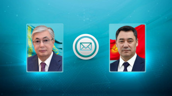 Фотография к новости: Мемлекет басшысы Қырғызстан Президентіне көңіл айтты