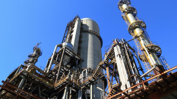 Фотография к новости: Қытай Түркістан облысында бірнеше зауыт салатын болды