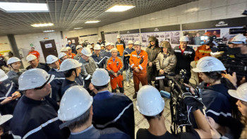 Фотография к новости: Депутаттар металлургтермен өндірістегі қауіпсіздік мәселесін талқылады