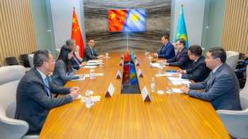 Фотография к новости: Қазақстан Қытаймен сауда, экономика бойынша ынтымақтастықты нығайтады