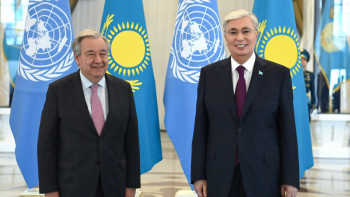 Фотография к новости: Тоқаев БҰҰ Бас хатшысы Антониу Гутерришпен келіссөз жүргізді