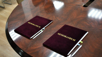 Фотография к новости: Қазақстан мен Қытай бірлесіп статистика жүйесін жаңғыртпақ