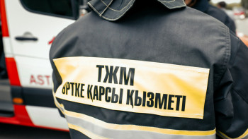 Фотография к новости: Өрт сөндірушілер 25 қабатты ғимаратта оқу-жаттығу өткізді