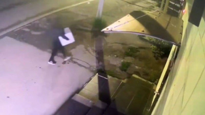 БҚО полицейлері сейф ұрламақшы болған жігітті қолға түсірді