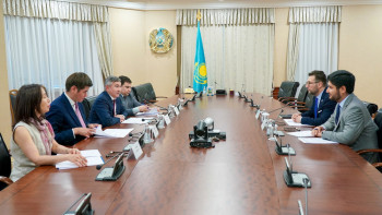 Фотография к новости: ЕҚДБ қазақстандық жобаларға инвестиция көлемін екі есеге арттыруды жоспарлап отыр
