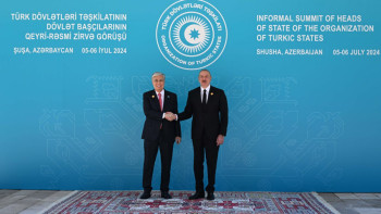 Фотография к новости: Тоқаевты Әзербайжан Президенті Ильхам Әлиев қарсы алды