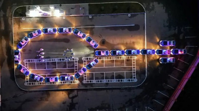 Полицейлер Ұлттық домбыра күніне ерекше тарту жасады