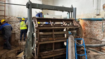 Фотография к новости: Петропавлда тасқында зардап шеккен су сорғы стансасы жөнделуде