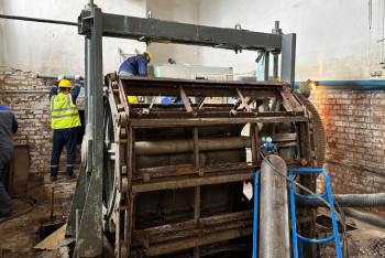 Фотография к новости: Петропавлда тасқында зардап шеккен су сорғы стансасы жөнделуде