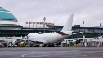 Фотография к новости: Азаматтар ұшаққа музыкалық аспап алып кіретіні туралы алдын ала ескертуі керек - министр