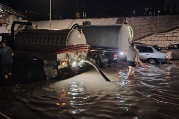 Фотография к новости: Толассыз жауған жаңбырдан Семейді су басты