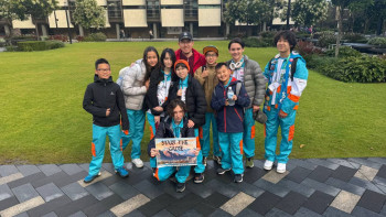 Фотография к новости: Жетісулық оқушылар Қытайда өткен робототехника чемпионатында күміс жүлде жеңіп алды