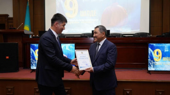 Фотография к новости: Су саласының 323 қызметкері мен ардагері марапатталды