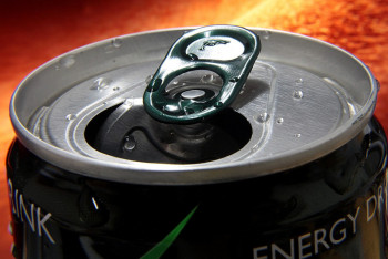 Фотография к новости: "Ұйқыны ашатын энергия": Сергіте ме әлде дертке бастай ма?