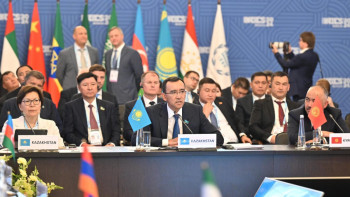 Фотография к новости: Мәулен Әшімбаев БРИКС парламенттік форумына қатысты