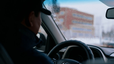 Астанада қарсы бағытқа шыққан жүргізуші куәлігінен айырылды