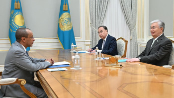 Фотография к новости: Президент БАӘ-нің Қазақстандағы елшісін қабылдады