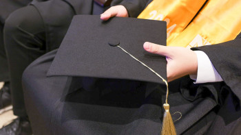 Фотография к новости: ҰБТ-2024: Ең көп грант қай мамандыққа бөлінеді