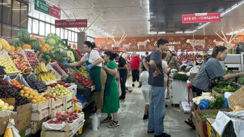 Фотография к новости: Фоторепортаж: Алматылықтар азық-түлікке қанша қаражат жұмсайды