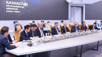 Фотография к новости: Олжас Бектенов контрафактілік өнімдермен күрес жұмыстарын күшейтуді тапсырды