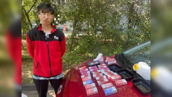 Фотография к новости: Алматыда вейп сатумен айналысқан күдікті ұсталды