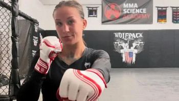 Фотография к новости: Мария Агапова UFC-дегі кезекті жекпе-жегінде жеңілді