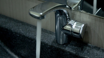 Фотография к новости: Ең қымбат су қай елде?