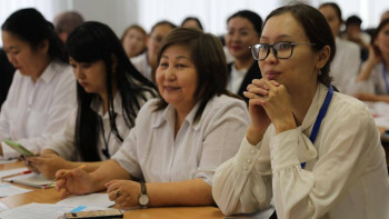 Фотография к новости: "Өрлеу" біліктілікті арттыру ұлттық орталығы халықаралық аккредитациядан өтті