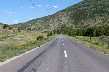 Фотография к новости: Жетісуда жол құрылысы сапасы стандарттарының бұзушылықтары анықталды