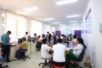 Фотография к новости: Білім беру гранты конкурсына қатысуға құжаттарды тапсыру жалғасуда