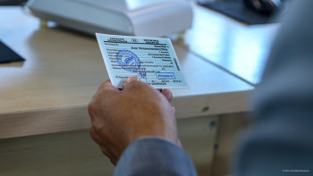 Фотография к новости: Жалған құжаттар бойынша автокөліктерді тіркегендер ұсталды