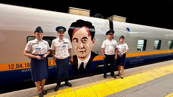 Фотография к новости: Қаныш Сәтпаевтың 125 жылдығына орай безендірілген жолаушылар пойызы жолға шықты