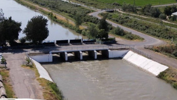 Фотография к новости: Суару кезеңі басталғалы Өзбекстан Қазақстанға 4 млрд текше метрге жуық су жіберді