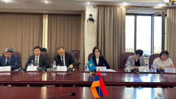 Фотография к новости: Қазақстан мен Армения денсаулық сақтау саласындағы ынтымақтастықты жандандыруда