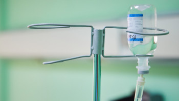 Фотография к новости: Ферроқорытпа зауытындағы апат: Дәрігер жұмысшылардың жағдайы туралы айтты