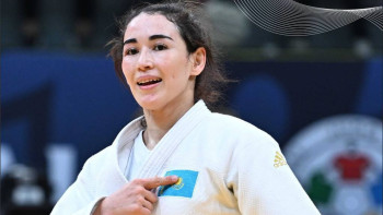 Фотография к новости: Париж-2024: Абиба Әбужақынова ширек финалға шықты