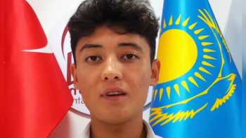 Фотография к новости: "Газель жүргізесің": ҰБТ-дан 1 балл алған оқушы шетелдік университеттерге шақырту алды