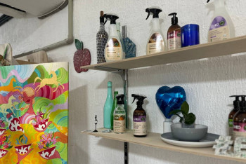 Фотография к новости: Фоторепортаж: Алматылықтар эко-хабта қатты қалдықтарды өңдей алады