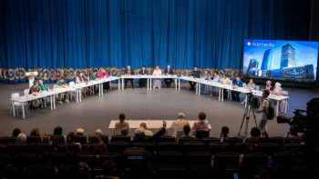 Фотография к новости: Астанада ЛГБТ насихатына қарсы петиция бойынша соңғы отырыс өтті