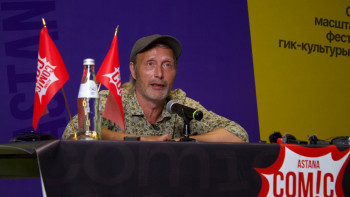 Фотография к новости: Көшпенділер ойындарында құс ұстап, атқа мінгім келеді -  Мадс Миккельсен