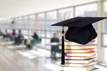 Фотография к новости: Білім грантын ұтып ала алмағандар не істеуге болады?