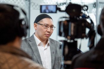 Фотография к новости: Қазақ-өзбек қарым-қатынасының дамуына сыртқы ахуал мен ішкі мақсат ықпал етті - сарапшы