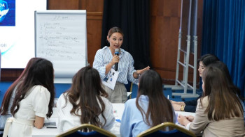 Фотография к новости: Астанада өткен семинарда БАҚ-пен өзара іс-қимылдың табысты болу құпиялары айтылды