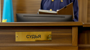 Фотография к новости: Қыз зорлаған Талдықорған полициясы бастығының ісі қайта қаралды