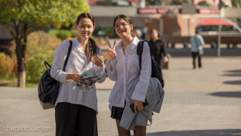 Фотография к новости: «Қазақстан халқына» қоры 850 білім грантын бөлді