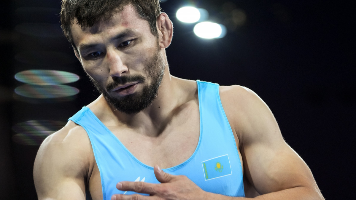 Демеу Жадыраев Олимпиаданың жартылай финалына шықты