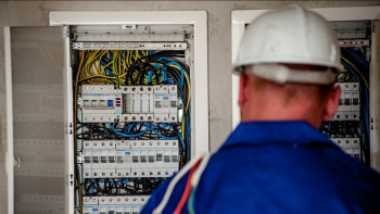 Фотография к новости: Елордада ұры электрик ұсталды