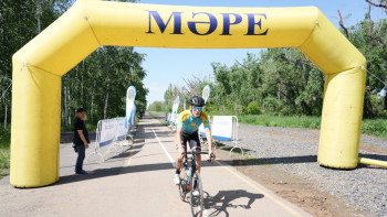 Фотография к новости: Астанада спорт күніне орай жаппай веложарыс өтеді