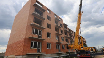 Фотография к новости: Cу тасқынынан зардап шеккендерге арналған үйлердің құрылысы аяқталуда